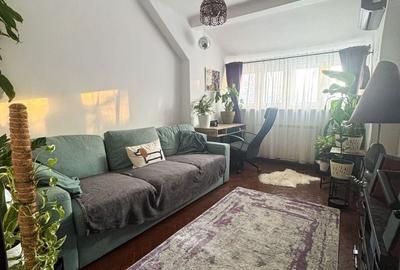 Apartament cu 2 camere decomandat în Domenii