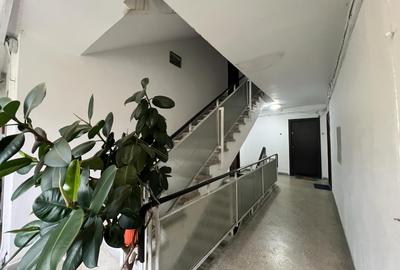 Apartament cu 3 camere semidecomandat în Drumul Taberei - 14