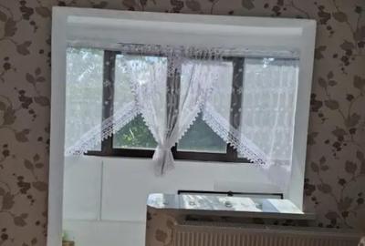 Apartament cu 3 camere decomandat, mobilat în Central - 9