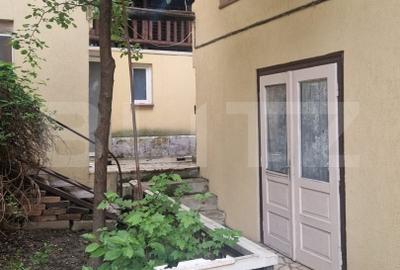 Casa in inima Rasnovului , 5 camere teren 400 mp individuala , intabulata - 1