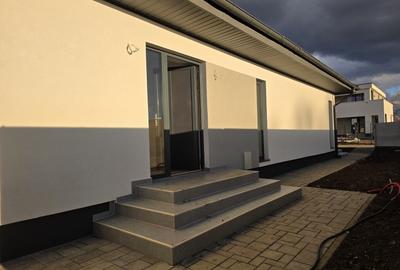 Casă individuală cu 4 camere cu Canalizare în Stupini - 2