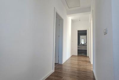 Casă cu 4 camere cu Teren 350 Mp în Rediu - 12