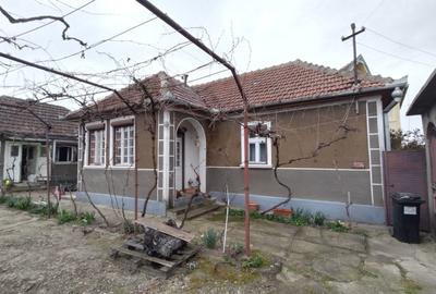 Casă cu 3 camere în Rontău - 7