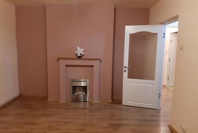 Apartament 4 camere renovat si semimobilat zona 700 - 2