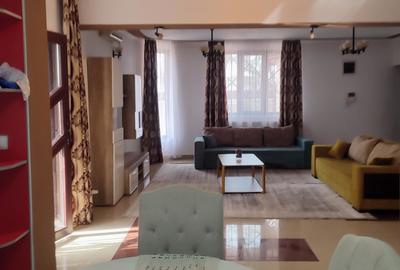 Apartament cu 3 camere semidecomandat, mobilat în Sud - 2