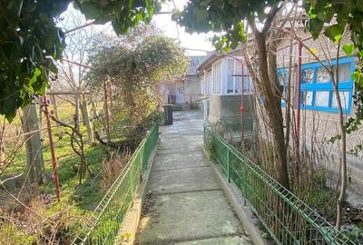 Casă cu Teren 3300 Mp în Central - 6