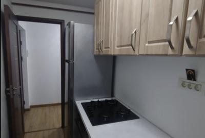 Apartament cu 3 camere semidecomandat, mobilat în Inel II - 2