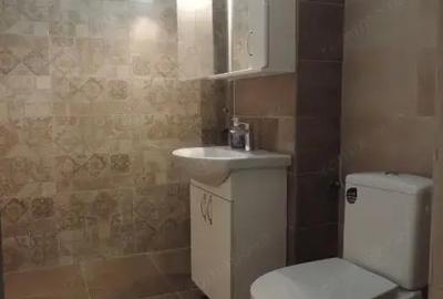Apartament cu 2 camere decomandat în Olimpia-Stadion - 2