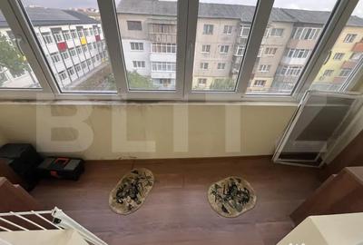 Apartament cu 2 camere semidecomandat, mobilat în Micro 11 - 2