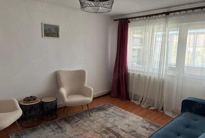 Apartament cu 3 camere decomandat - 1