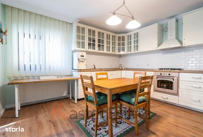 Casă cu 5 camere cu Teren 300 Mp în Central - 2