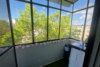 Apartament cu 2 camere nedecomandat, mobilat în Circumvalațiunii - 7