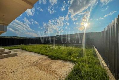 Casa 4 camere de vanzare in Luna de Sus - 2