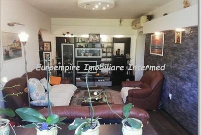 Apartament 4 camere semidecomandat Constanta zona TOMIS III - 4