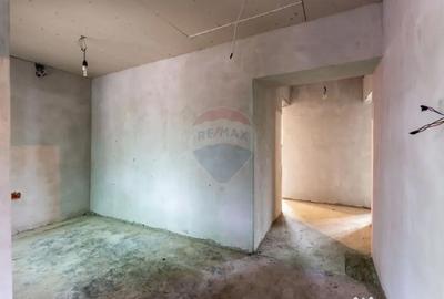 Casă cu 3 camere cu Canalizare în Variașu Mare - 5