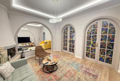 Apartament cu 3 camere decomandat în Primăverii