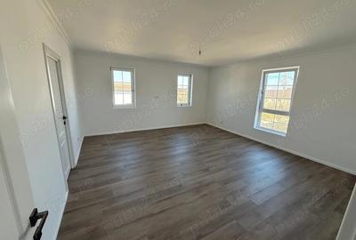 Casă cu Teren 442 Mp în Central - 6