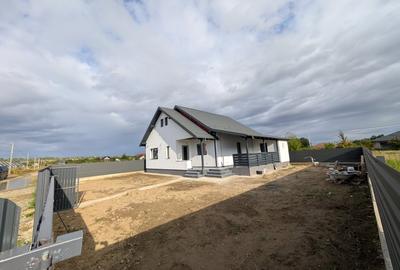 Casa cu vedere spre padure! Hemeiusi - incalzire pardoseala - 11