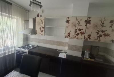 Apartament cu 2 camere decomandat în Exterior Vest - 2