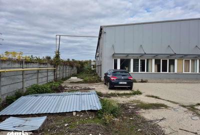 Spațiu comercial, de 1,070 mp, în Central - 10