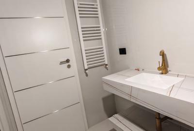 Apartament cu 3 camere în Central - 2