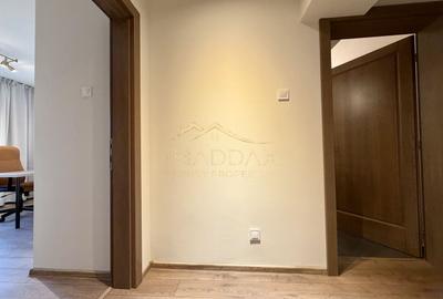 Apartament cu 4 camere semidecomandat, mobilat în P-ța Unirii - 32