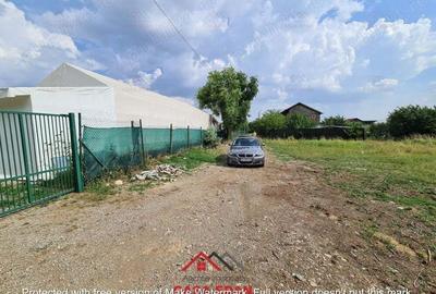 Teren intravilan in Banesti--3727mp--37e - 1
