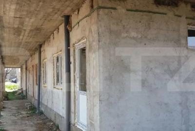 Casă cu 18 camere cu Teren 619 Mp în Central - 1