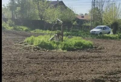 Teren de 1500 mp, în Stoenești - 1
