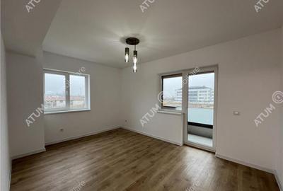 Apartament cu 3 camere si 2 bai la etajul 1 zona Calea Surii - 1