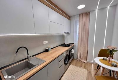 Apartament cu 3 camere decomandat în Apărătorii Patriei - 8