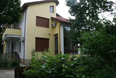 Vanzare vila superba D+P+1+M gradina garaj piscina teren 2500mp Pipera padure - 8