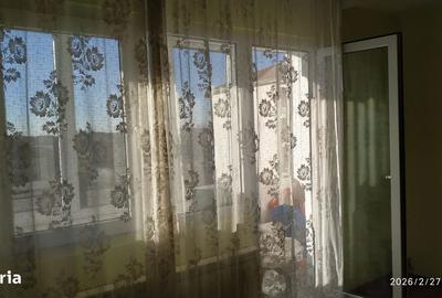 Apartament cu 3 camere semidecomandat în Circumvalațiunii - 4