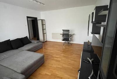 Apartament cu 3 camere decomandat, mobilat în 13 Septembrie - 2
