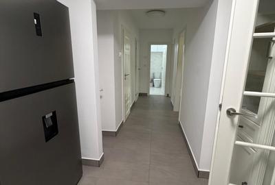 Apartament cu 3 camere decomandat în Splaiul Unirii - 12