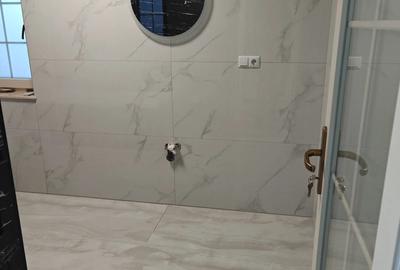 Casă cu 5 camere în Central