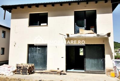 Casa  4 camere,2 bai,136 mp, 550 mp teren zona Corunca - 4