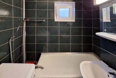 Apartament cu 3 camere decomandat în Aradului - 4