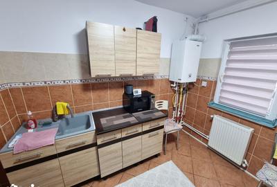 Apartament cu 4 camere decomandat, mobilat în Central - 11