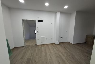 Casă individuală cu 14 camere cu Canalizare în Apărătorii Patriei - 5