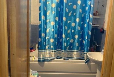 Apartament 3 camere zona Scolii 8 - 9