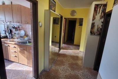APARTAMENT 3 CAMERE-UNIRII-MAGAZINUL UNIREA-2 BAI-2 BALCOANE - 3