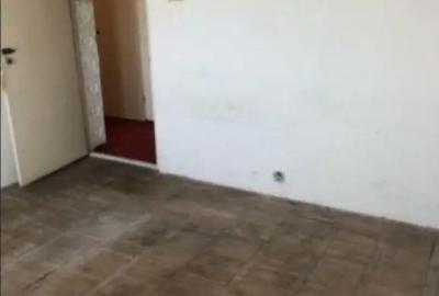 Apartament cu 2 camere decomandat în Km 5 - 2