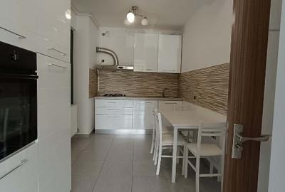 Tractorul, Coresi - 2 camere 70m², loc de parcare, Pret NEGOCIABIL, Comision 0% - 8