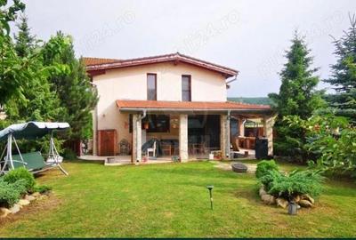 Casă cu 4 camere cu Teren 487 Mp în Gilău - 1