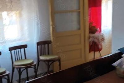 Casă cu 4 camere în Central - 7