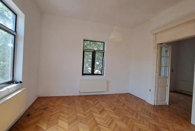 VILA PARIS 16 - 25