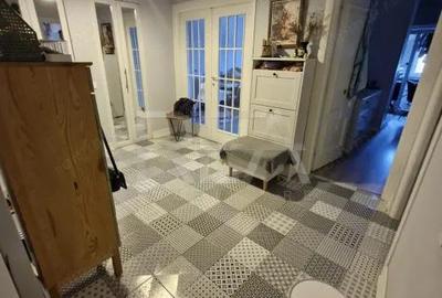 Apartament cu 3 camere ?i 4 balcoane la 10 minute de metroul Timpuri Noi - 18