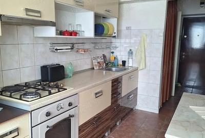 Semicentral - langa Bega , bl. Ion Dragalina !!! - 10