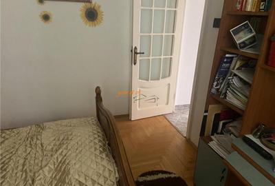 Apartament 4 camere , zona centrala -2 Stejari , decomandat - 9